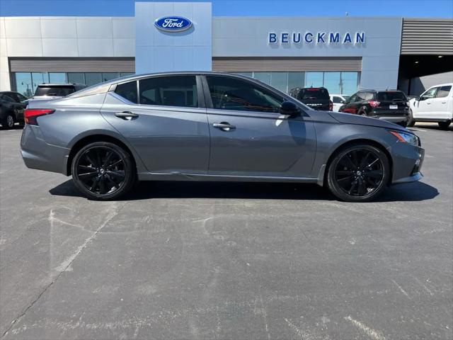 2022 Nissan Altima SR Intelligent AWD