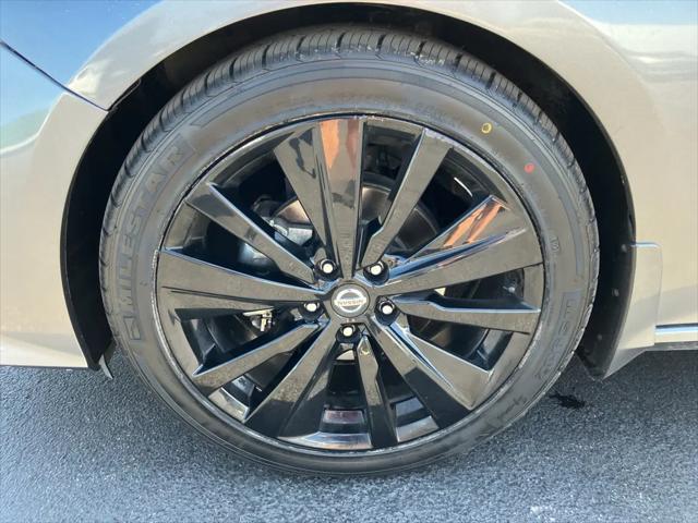 2022 Nissan Altima SR Intelligent AWD