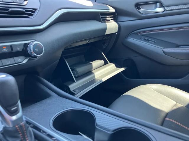 2022 Nissan Altima SR Intelligent AWD