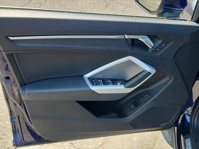2024 Audi Q3 Premium 45 TFSI S line quattro Tiptronic
