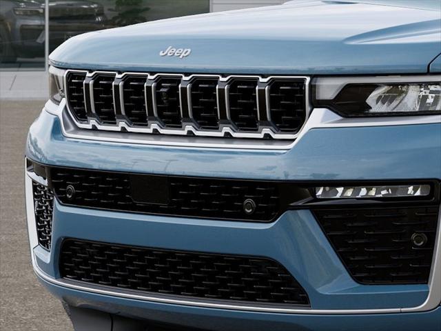 2026 Jeep Grand Cherokee Summit 4x4