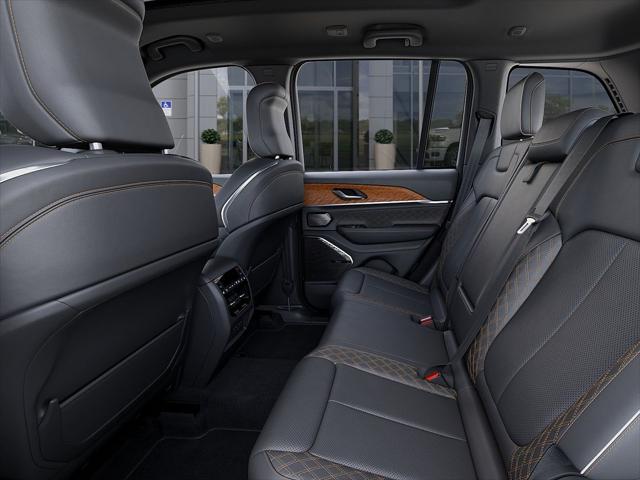 2026 Jeep Grand Cherokee Summit 4x4