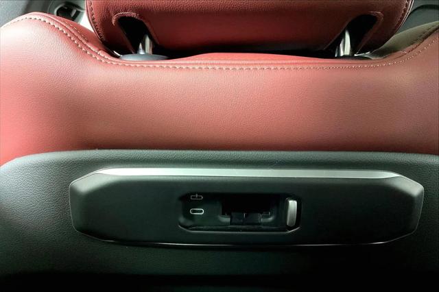 2027 BMW X6 xDrive40i