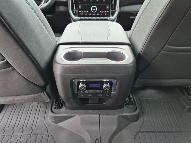 2026 GMC Yukon XL 4WD Elevation