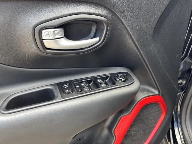 2023 Jeep Renegade Trailhawk 4x4