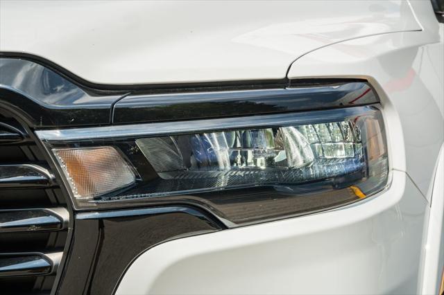 2026 Ram 1500 Laramie Crew Cab 4x4 57 Box