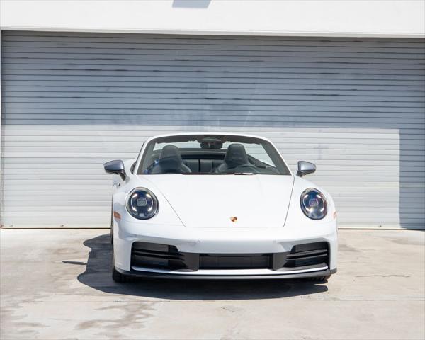 2026 Porsche 911 Carrera T Cabriolet