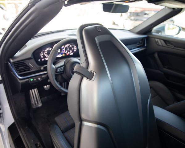 2026 Porsche 911 Carrera T Cabriolet