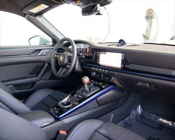 2026 Porsche 911 Carrera T Cabriolet