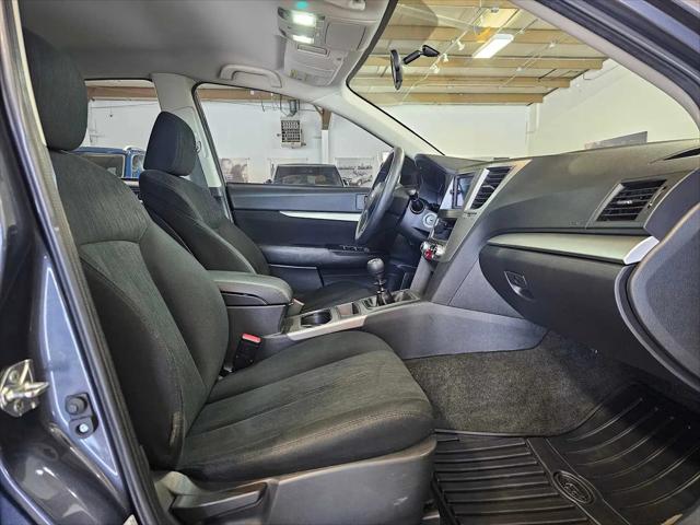 2013 Subaru Legacy 2.5i