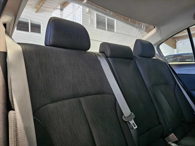 2013 Subaru Legacy 2.5i
