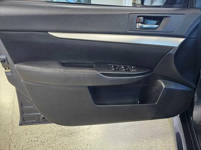 2013 Subaru Legacy 2.5i