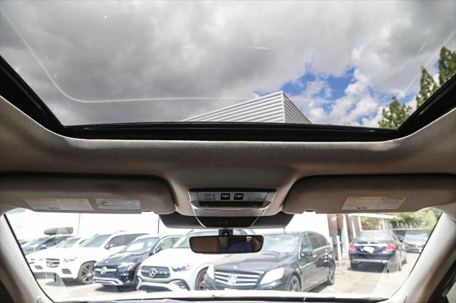 2023 Nissan Pathfinder Platinum FWD