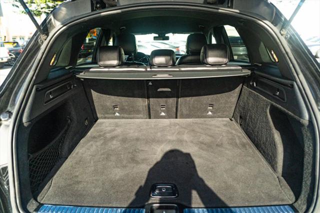 2020 Mercedes-Benz GLC 300