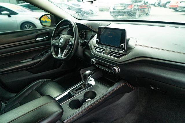 2020 Nissan Altima SR FWD