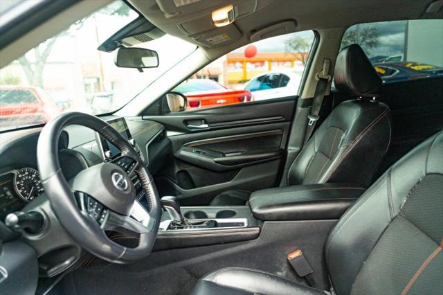 2020 Nissan Altima SR FWD