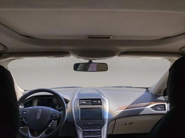 2016 Lincoln MKZ Base