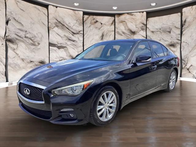 2015 INFINITI Q50 Premium