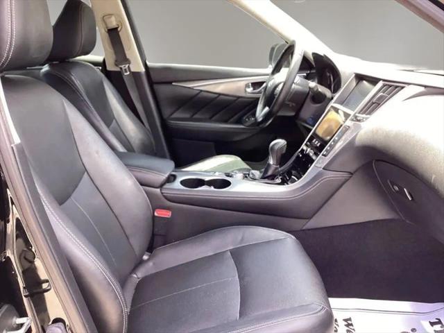 2015 INFINITI Q50 Premium