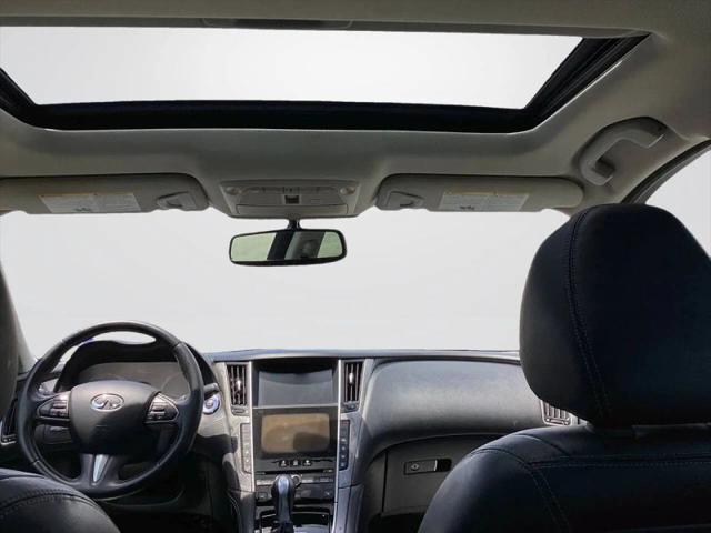 2015 INFINITI Q50 Premium