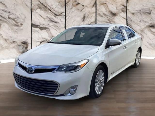2014 Toyota Avalon Hybrid XLE Premium