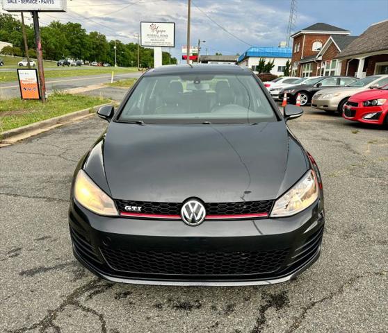 2015 Volkswagen Golf GTI 2.0T SE 4-Door