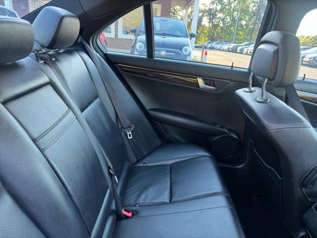 2014 Mercedes-Benz C-CLASS C 300 Luxury 4MATIC