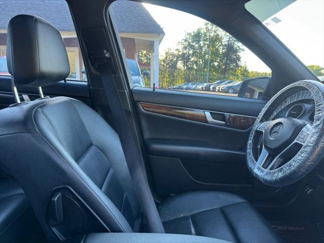 2014 Mercedes-Benz C-CLASS C 300 Luxury 4MATIC