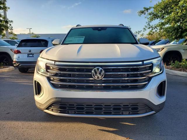 2026 Volkswagen Atlas SE with Technology
