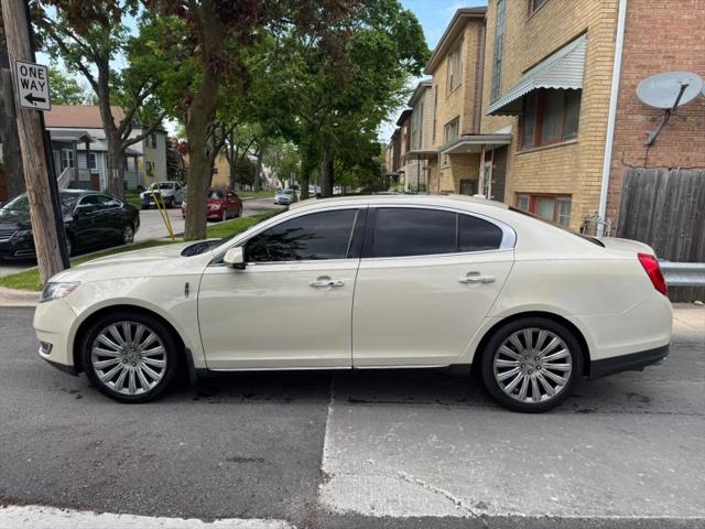 2014 Lincoln MKS Base