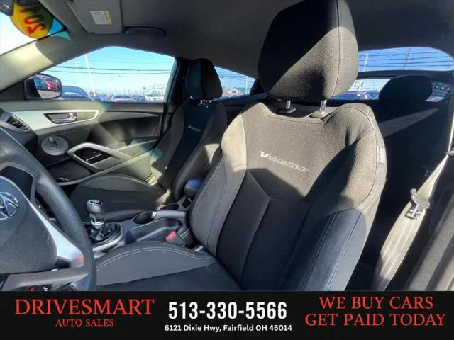 2016 Hyundai Veloster Base