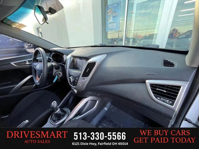 2016 Hyundai Veloster Base