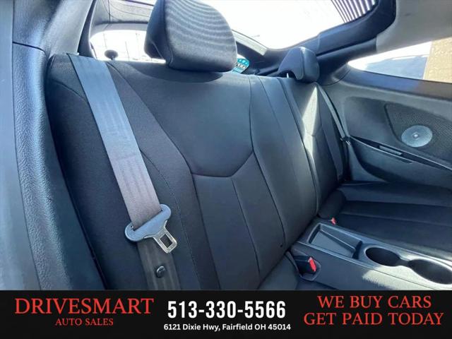 2016 Hyundai Veloster Base