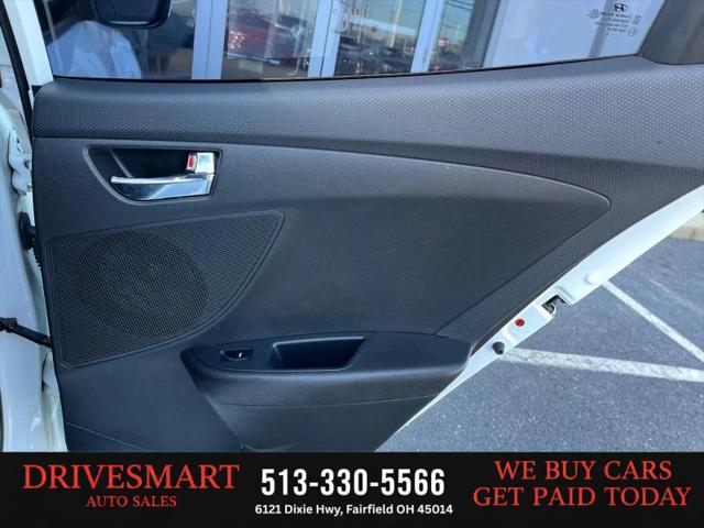 2016 Hyundai Veloster Base