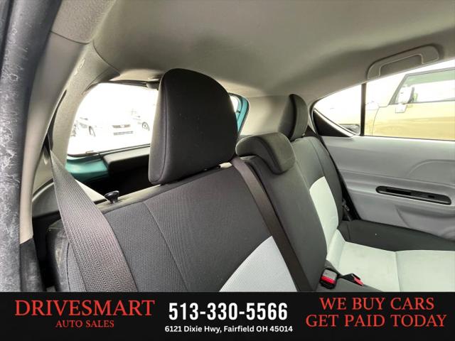 2013 Toyota Prius c One