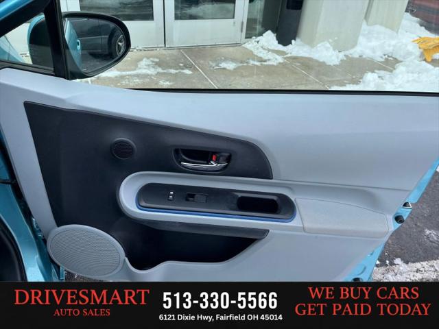 2013 Toyota Prius c One