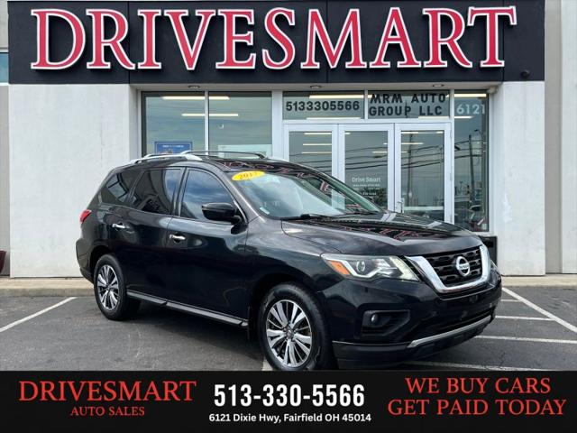 2017 Nissan Pathfinder SV