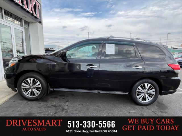2017 Nissan Pathfinder SV