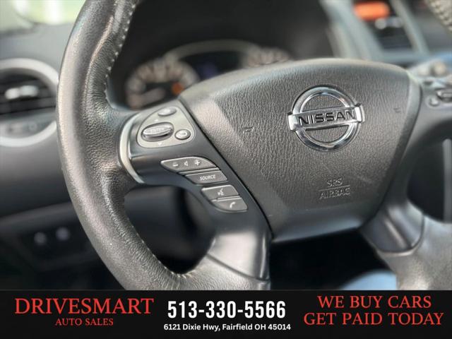 2017 Nissan Pathfinder SV