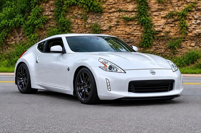 2015 Nissan 370Z Base for sale in Woodbury, TN