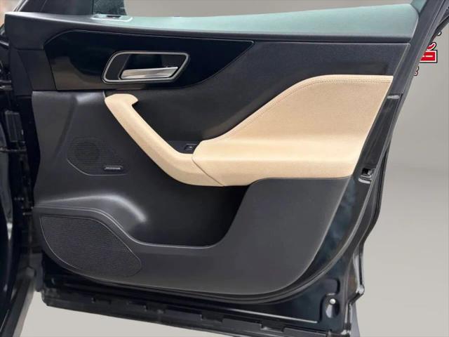 2018 Jaguar F-PACE 25t Premium