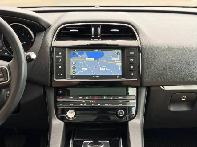 2018 Jaguar F-PACE 25t Premium