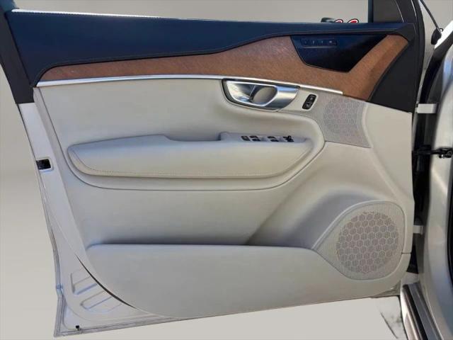 2020 Volvo XC90 T6 Inscription 6 Passenger