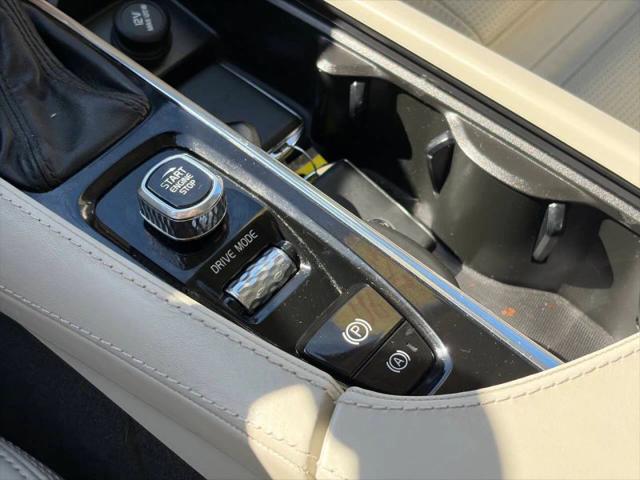 2020 Volvo XC90 T6 Inscription 6 Passenger