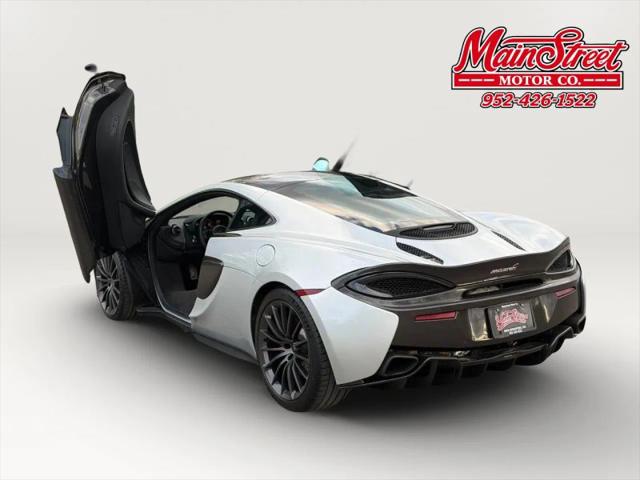 2017 McLaren 570GT Base