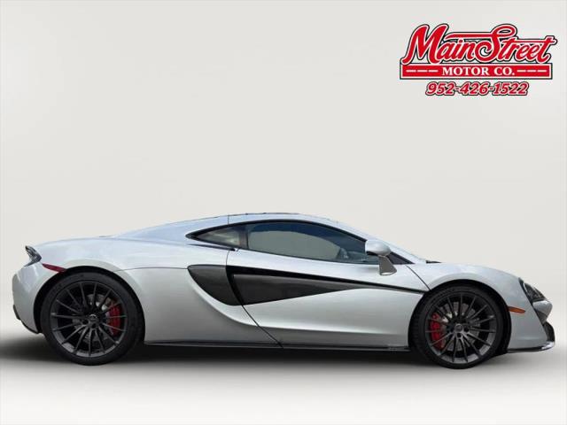 2017 McLaren 570GT Base