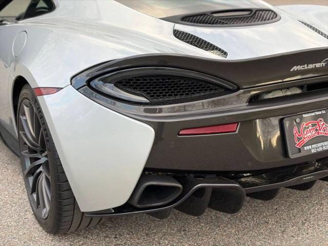2017 McLaren 570GT Base