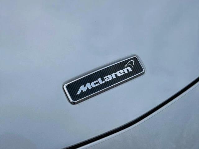 2017 McLaren 570GT Base