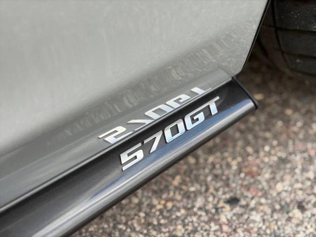 2017 McLaren 570GT Base