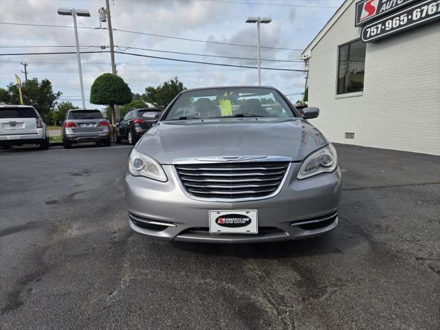 2014 Chrysler 200 Touring